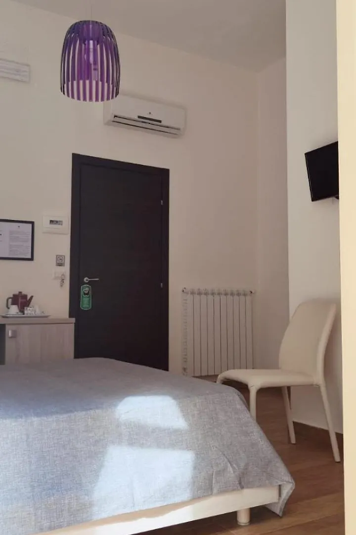 פלרמו Il Quadrifoglio Room& Suite לינה וארוחת בוקר