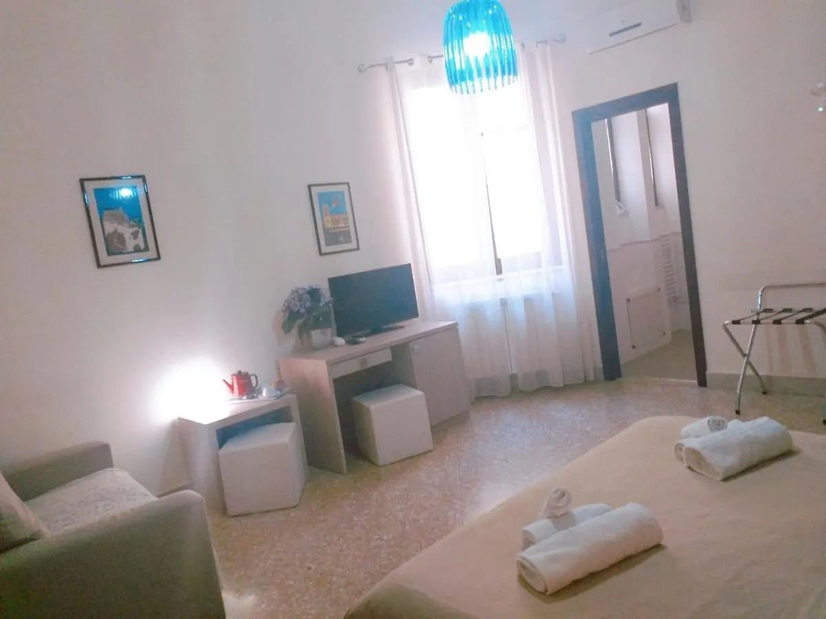 פלרמו Il Quadrifoglio Room& Suite